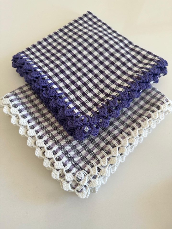 Renkli İşlemeli Masa Örtüleri - Görsel 4