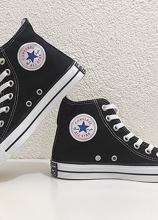 37 Beden siyah Renk Converse ayakkabı