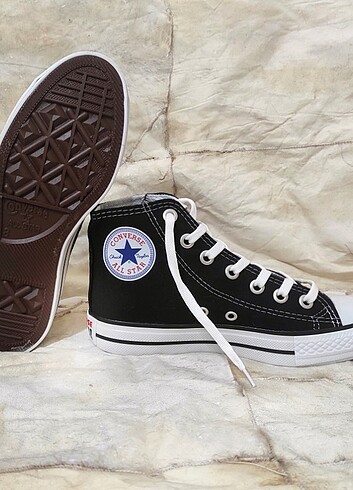 37 Beden siyah Renk Converse ayakkabı