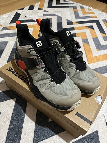 Salomon goretex
