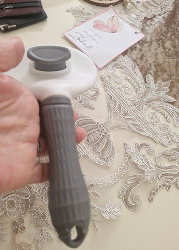 Gri-Beyaz Kedi Tüyü Toplayıcı Fırça - Görsel 5