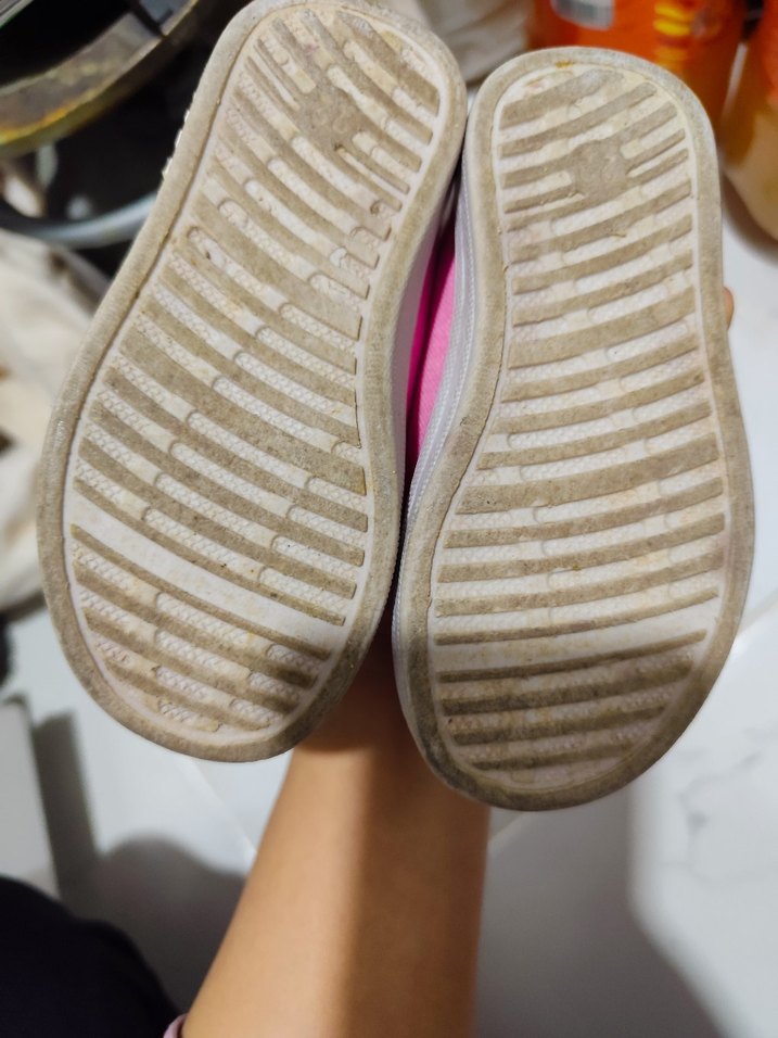 Kız Çocuk Pembe Cırtlı Spor Ayakkabı - Görsel 3