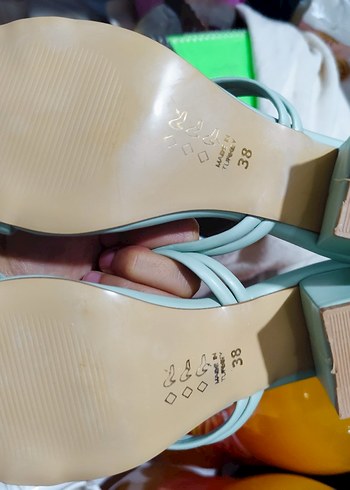 Yeşil Topuklu Kadın Sandalet - Görsel 2