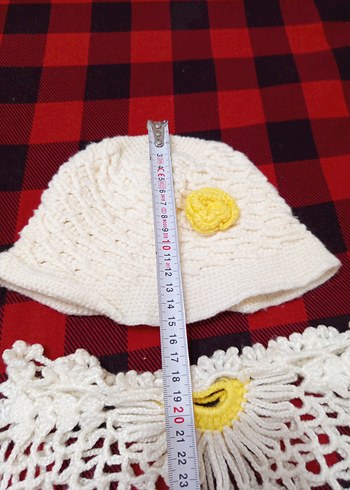 Nakışlı Beyaz Örgü Kız Panço ve Şapka - Görsel 5