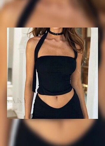 Sheinside fularlı straplez bluz