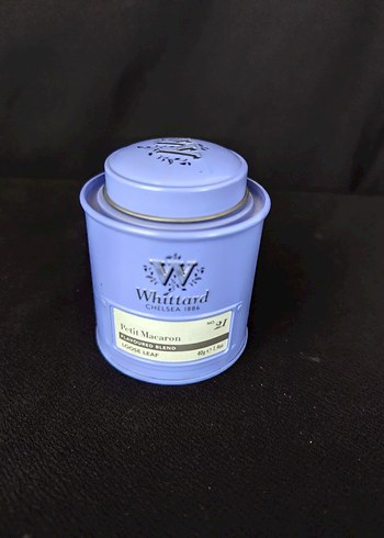 Whittard Petit Macaron Beige teneke kutu koleksiyonluk
