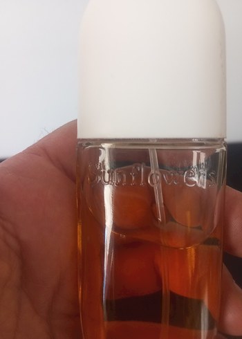 Elizabeth Arden Kadın Parfümü Şişesi Beyaz Kapaklı