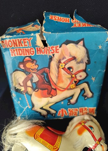 Eskilerden metal oyuncaklar fare davul çalan köpek ve at - Görsel 3