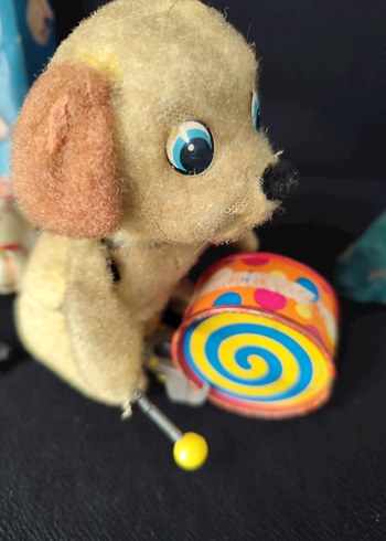 Eskilerden metal oyuncaklar fare davul çalan köpek ve at - Görsel 5