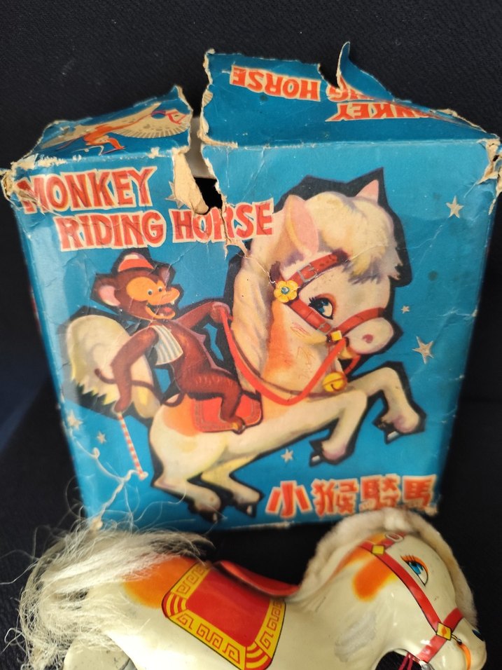 Eskilerden metal oyuncaklar fare davul çalan köpek ve at - Görsel 3