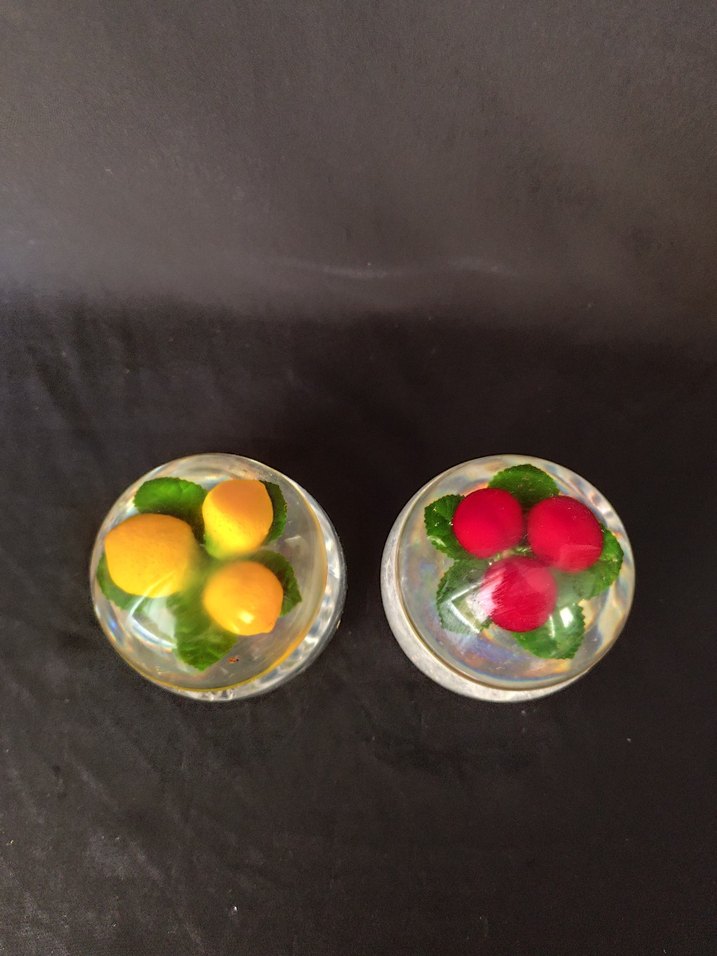 Vintage Lucite Kiraz Şeklinde Kapaklı Büyük Boy Kavanoz - Görsel 4