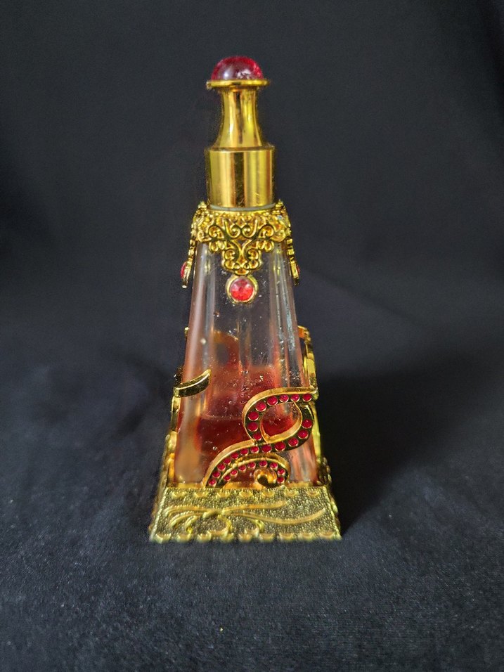 Madina Konsantre Parfüm Yağı, Kişisel Kullanım İçin, %100 Saf - Görsel 2