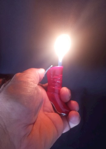 35 Beden kırmızı Renk METAL ÇAKMAK
