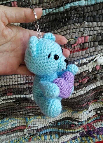AMİGURUMİ - HAND MADE - ANAHTARLIK - KALPLI AYICIK MAVİ