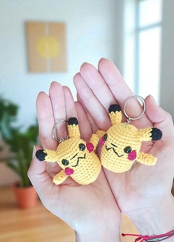 AMİGURUMİ - ANAHTARLIK - POKEMON PIKAÇU