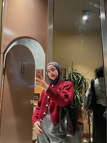 kalp detaylı triko hırka