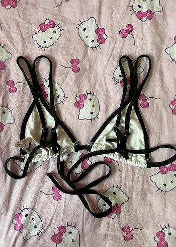 m Beden Beyaz Strappy Bikini Üstü