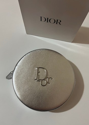 Orijinal Dior makyaj çantası - Görsel 2