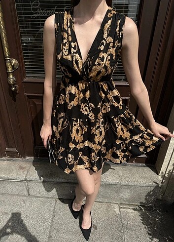 Desenli Mini Elbise