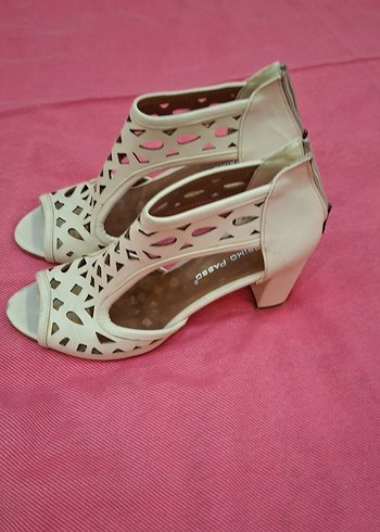 Bej Stiletto Topuklu Kadın Sandalet - Görsel 2