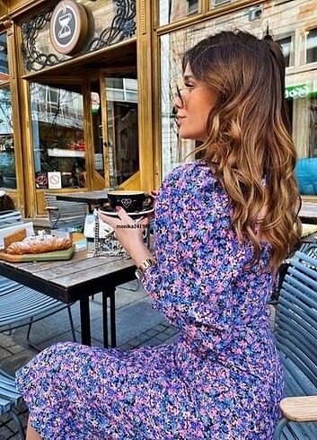 Zara çiçekli elbise