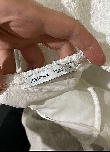 l Beden Bershka uzun beyaz elbise