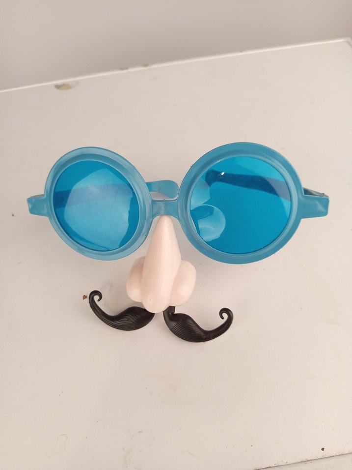 Şeffaf Mavi Retro Parti  Gözlüğü - Görsel 2