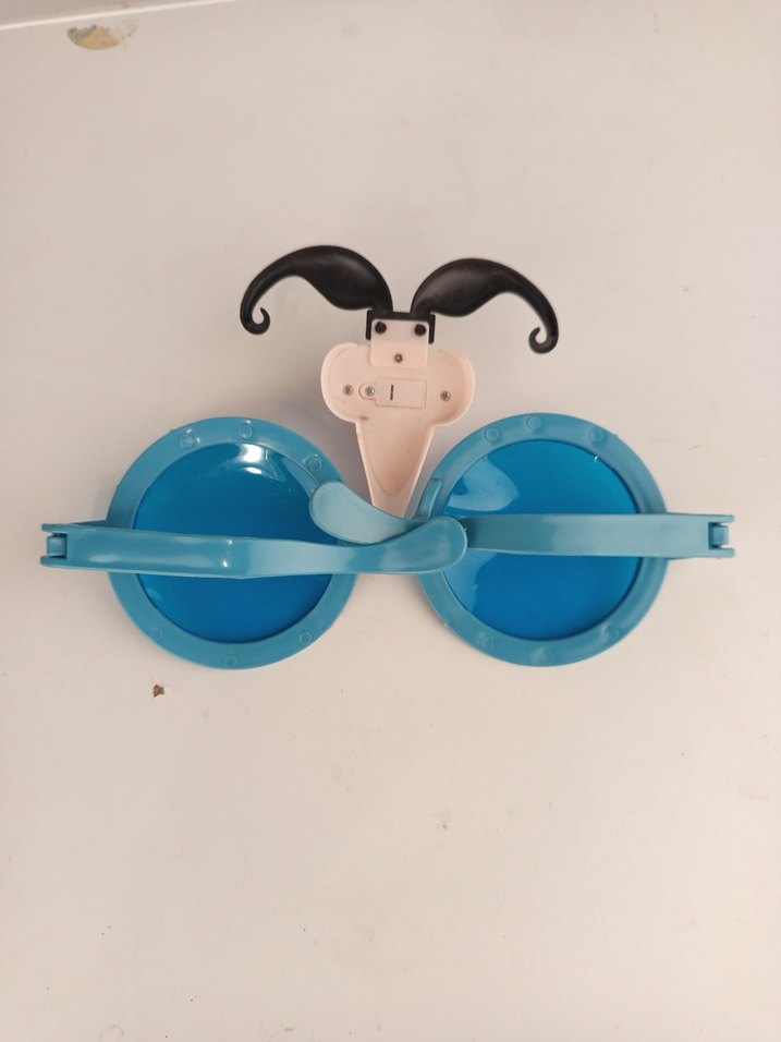 Şeffaf Mavi Retro Parti  Gözlüğü - Görsel 5