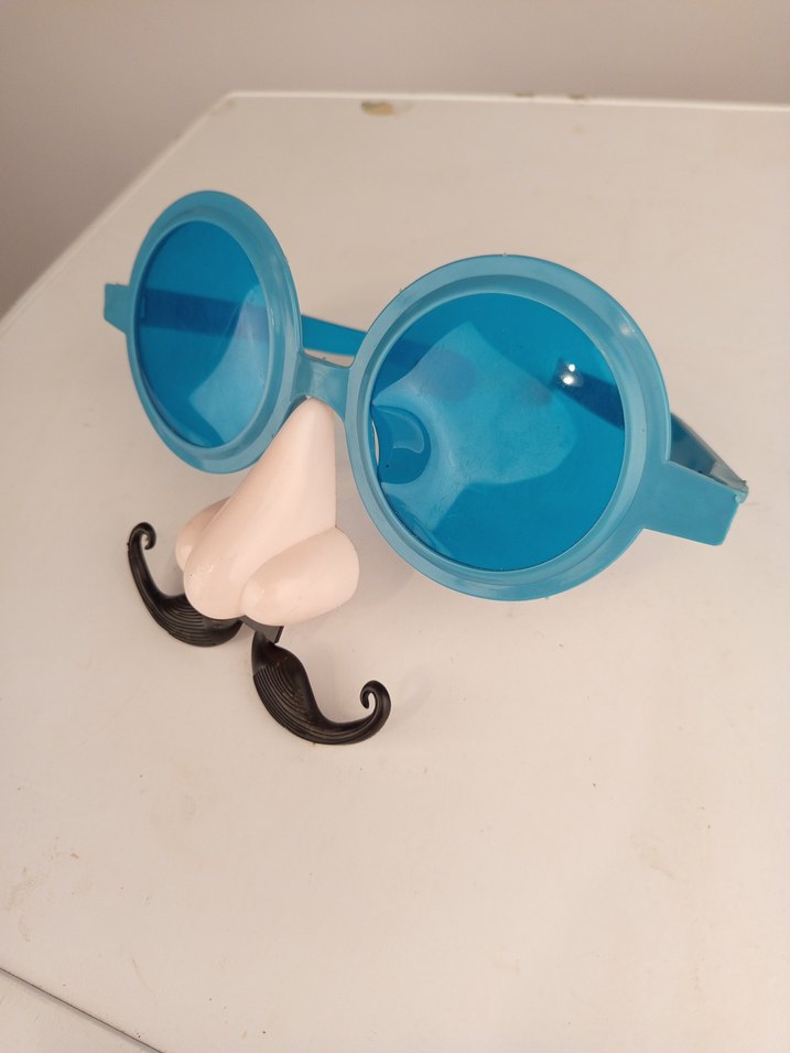 Şeffaf Mavi Retro Parti  Gözlüğü - Görsel 3