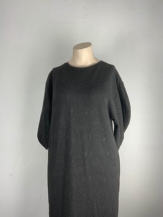 Zara Kısa Elbise %70 İndirimli.