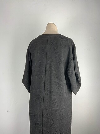 Zara Zara Kısa Elbise %70 İndirimli.