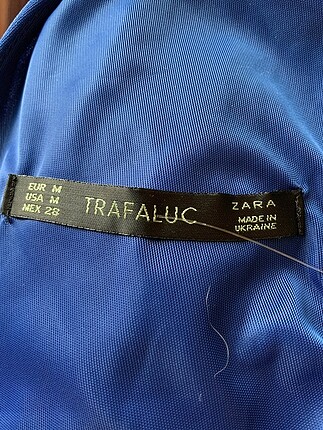 m Beden Zara Mini Elbise %70 İndirimli.