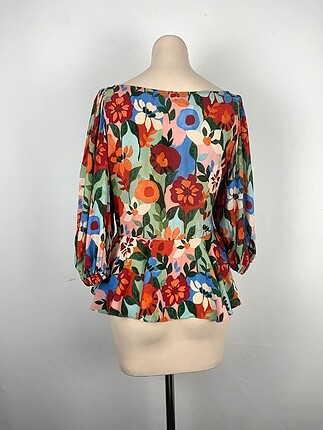Zara Zara Bluz %70 İndirimli.
