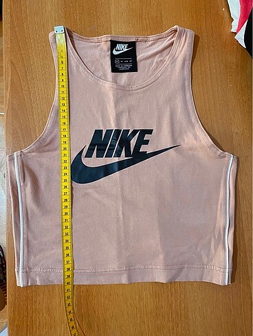 Nike sporcu crop