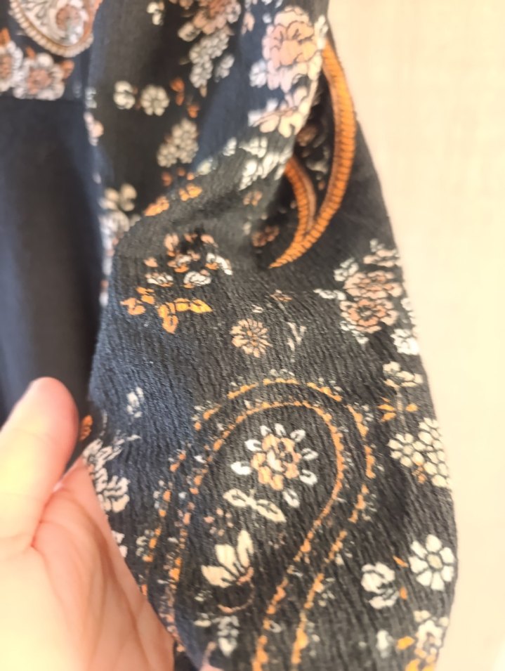 Drapeli Uzun Siyah Desenli Bohem Elbise - Görsel 3