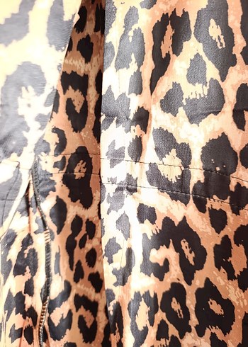 Leopar Desenli Kadın Yağmurluk, Fermuarlı, Uzun - Görsel 6