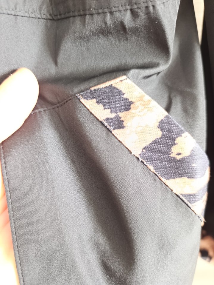 Leopar Desenli Kadın Yağmurluk, Fermuarlı, Uzun - Görsel 4