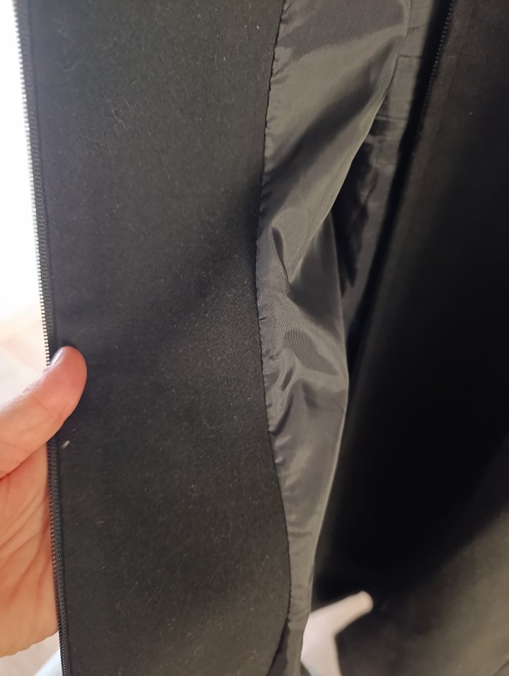 Siyah Kürklü Uzun Kadın Kabanı - Görsel 3