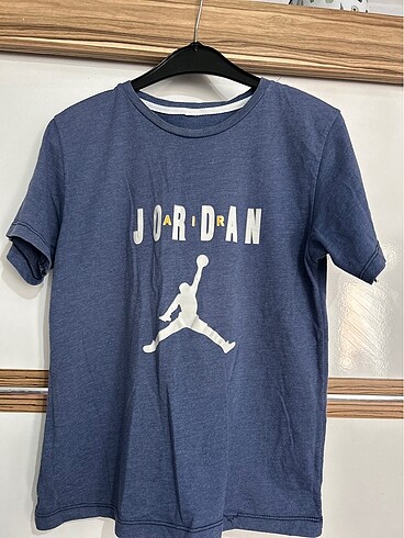 Zara Jordan tshirt