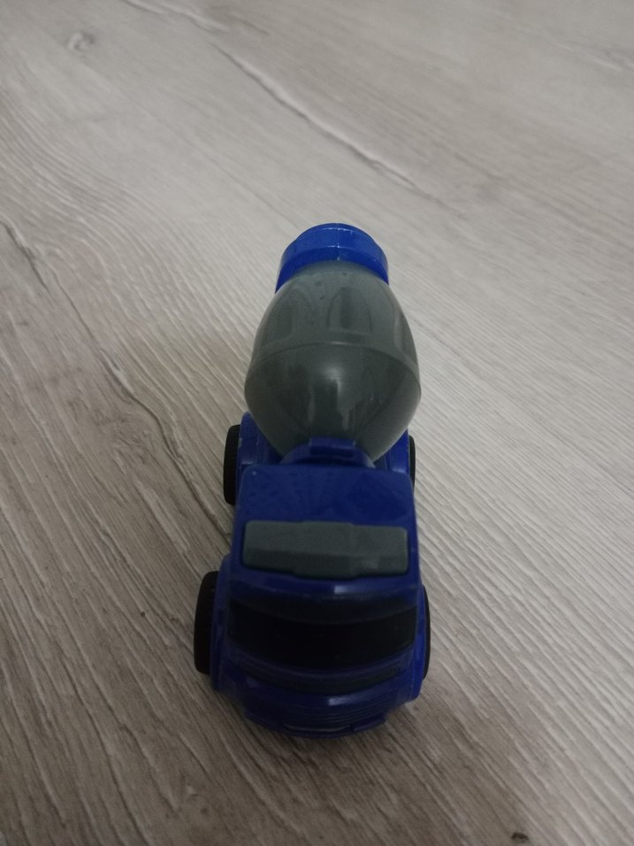 metal beton mikser kamyonu - Görsel 3