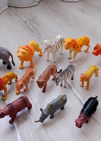 Renkli Hayvan Figürleri Seti - Görsel 9