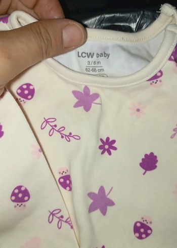 Uzun Kollu Çiçek Desenli Bebek Body - Görsel 4