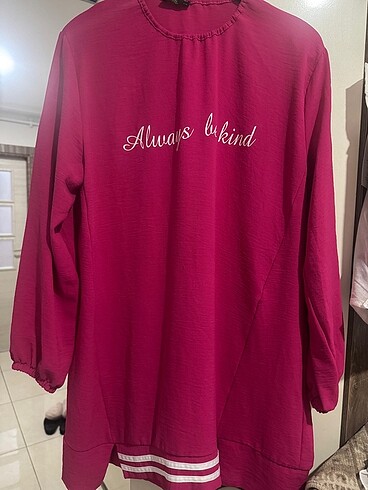 Pembe tunik