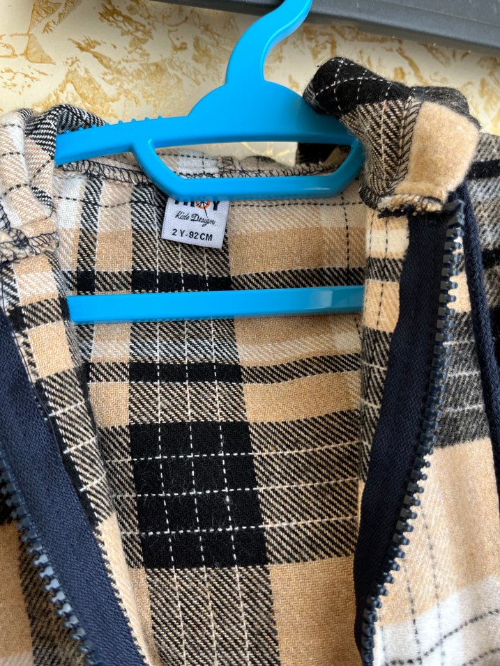 Çocuk Ekose Desenli Kapüşonlu Kaban - Görsel 2