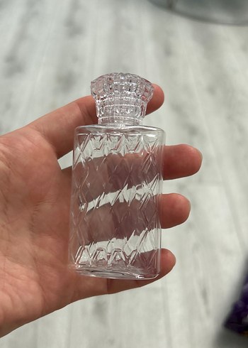 Diğer Kristal Desenli Şeffaf Kadın Parfüm Şişesi