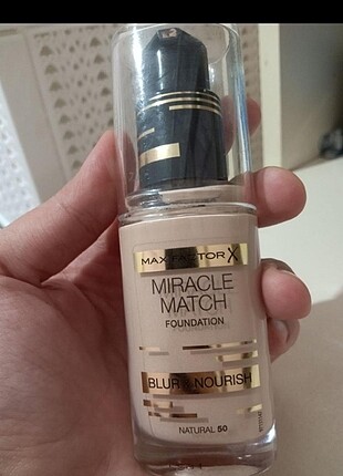 Max Factor Fondoten
