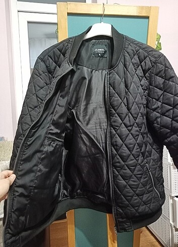 LC Waikiki Lcw marka xl beden tertemiz mont sorunu yok çok az kullanıldı. 