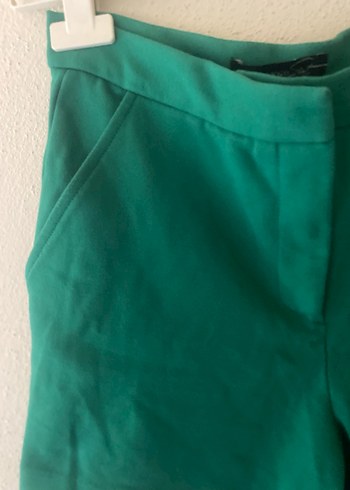 MANGO Yeşil Mini Şort - Görsel 2