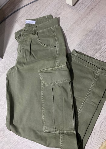 Bershka Haki Kargo Pantolon - Görsel 2