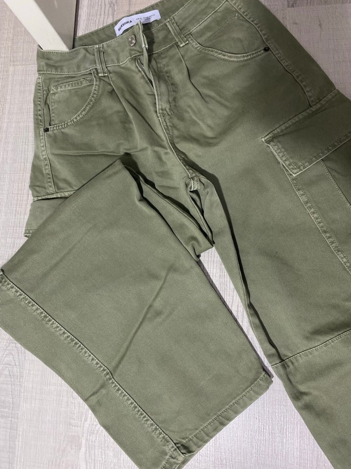 Bershka Haki Kargo Pantolon - Görsel 3